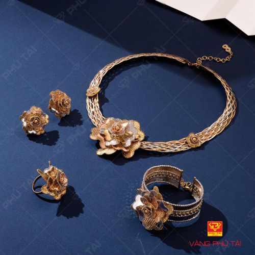 Cách giữ gìn trang sức vàng tây luôn sáng đẹp như mới