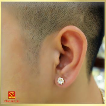 Khuyên tai nam