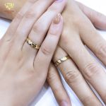 Nhẫn cưới vàng màu
