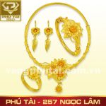 Bộ kiềng vòng cuốn hoa